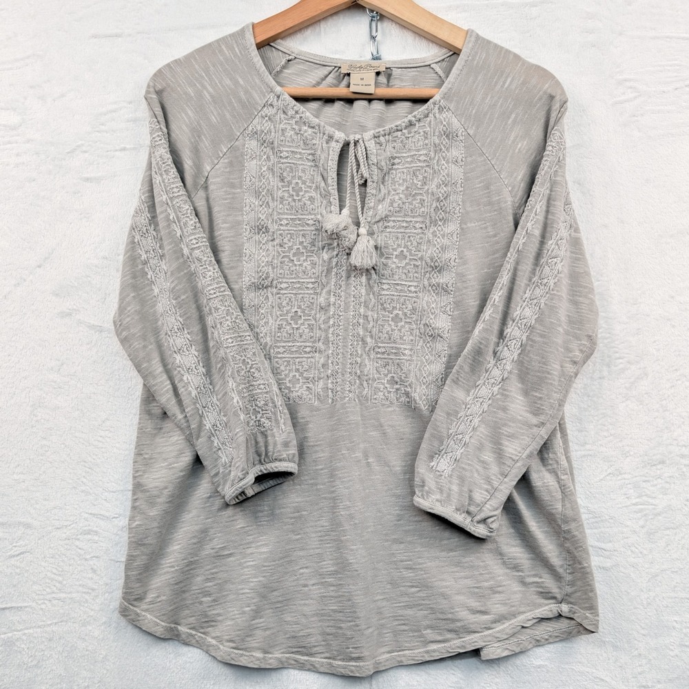 Lucky Brand Top Women's Medium Gray Embroidered Boho Split Neck Peasant Tassel